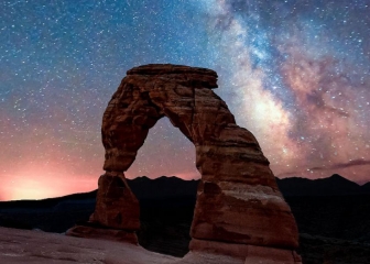 Delicate_Arch_and_Milky_Waywarmersmallforweb.jpg